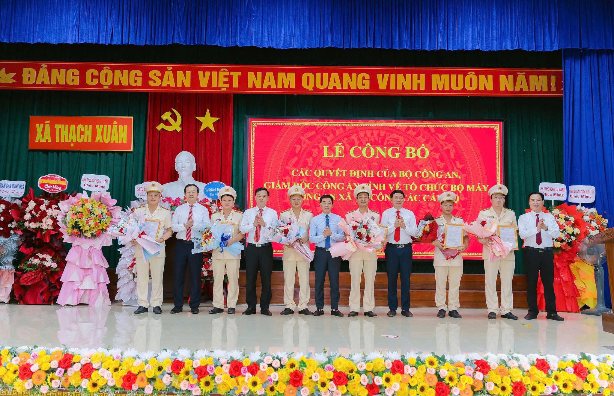 Công an xã Thạch Xuân, tỉnh Hà Tĩnh chính thức đi vào hoạt động. 