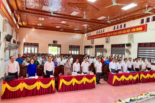 HĐND xã Thạch Xuân thông qua Nghị quyết sắp xếp thôn, tạo động lực cho phát triển giai đoạn mới