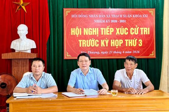 Các tổ đại biểu số 1,2,3 tiếp xúc cử tri tại thôn Tùng Lâm, Yên Thượng, Nam Lĩnh. 