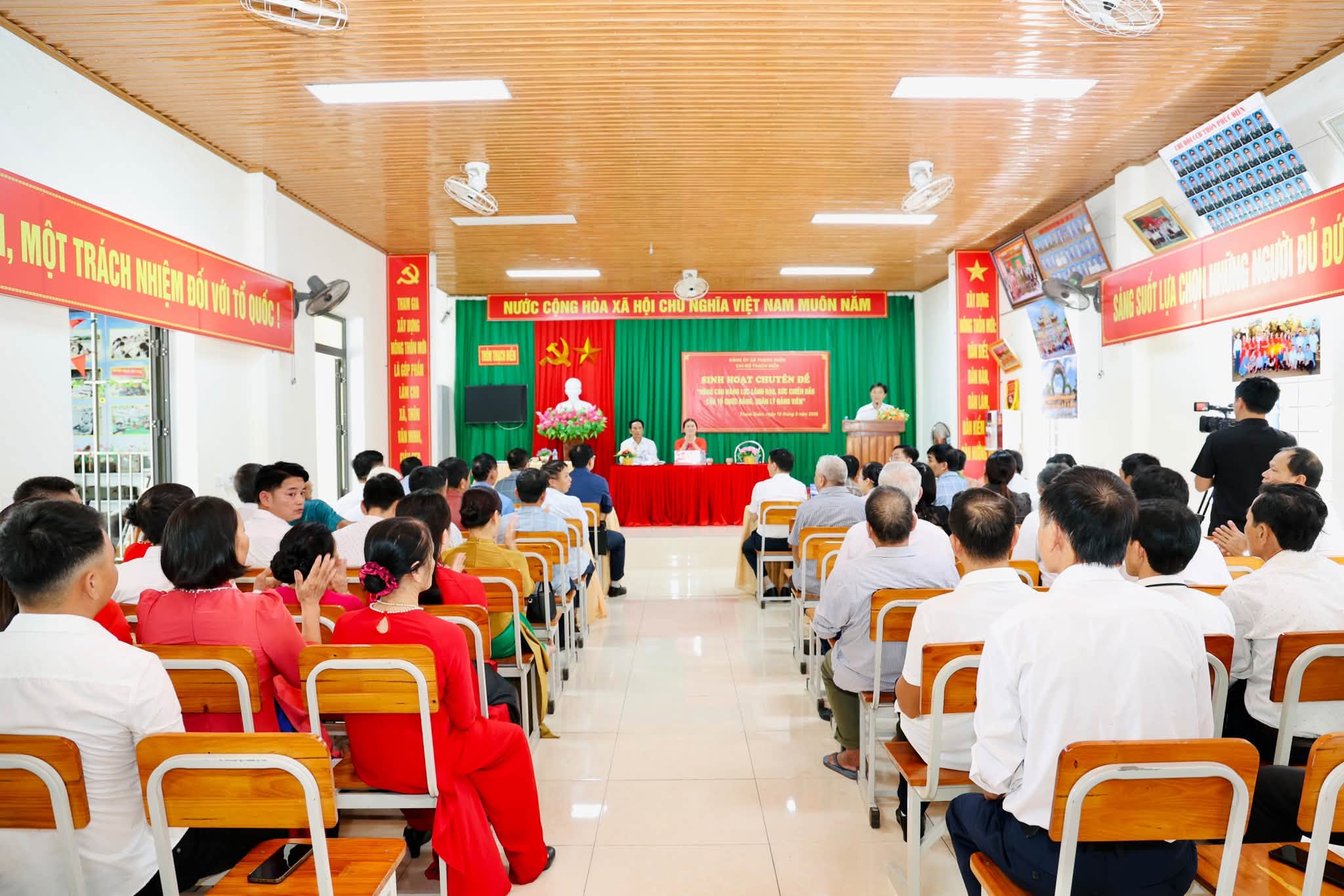 Thạch Xuân: Đổi mới sinh hoạt chi bộ từ những vấn đề đặt ra ở cơ sở