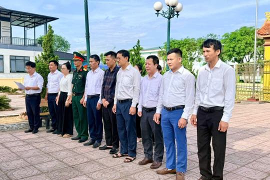 Thạch Xuân dâng hương tri ân nhân kỷ niệm 136 năm ngày sinh chủ tịch Hồ Chí Minh