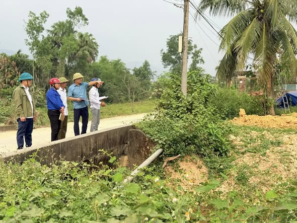 Thạch Xuân đổi mới phương pháp đi cơ sở, tiếp xúc cử tri với phương châm"gần dân, sâu sát, cụ thể, hiệu quả"