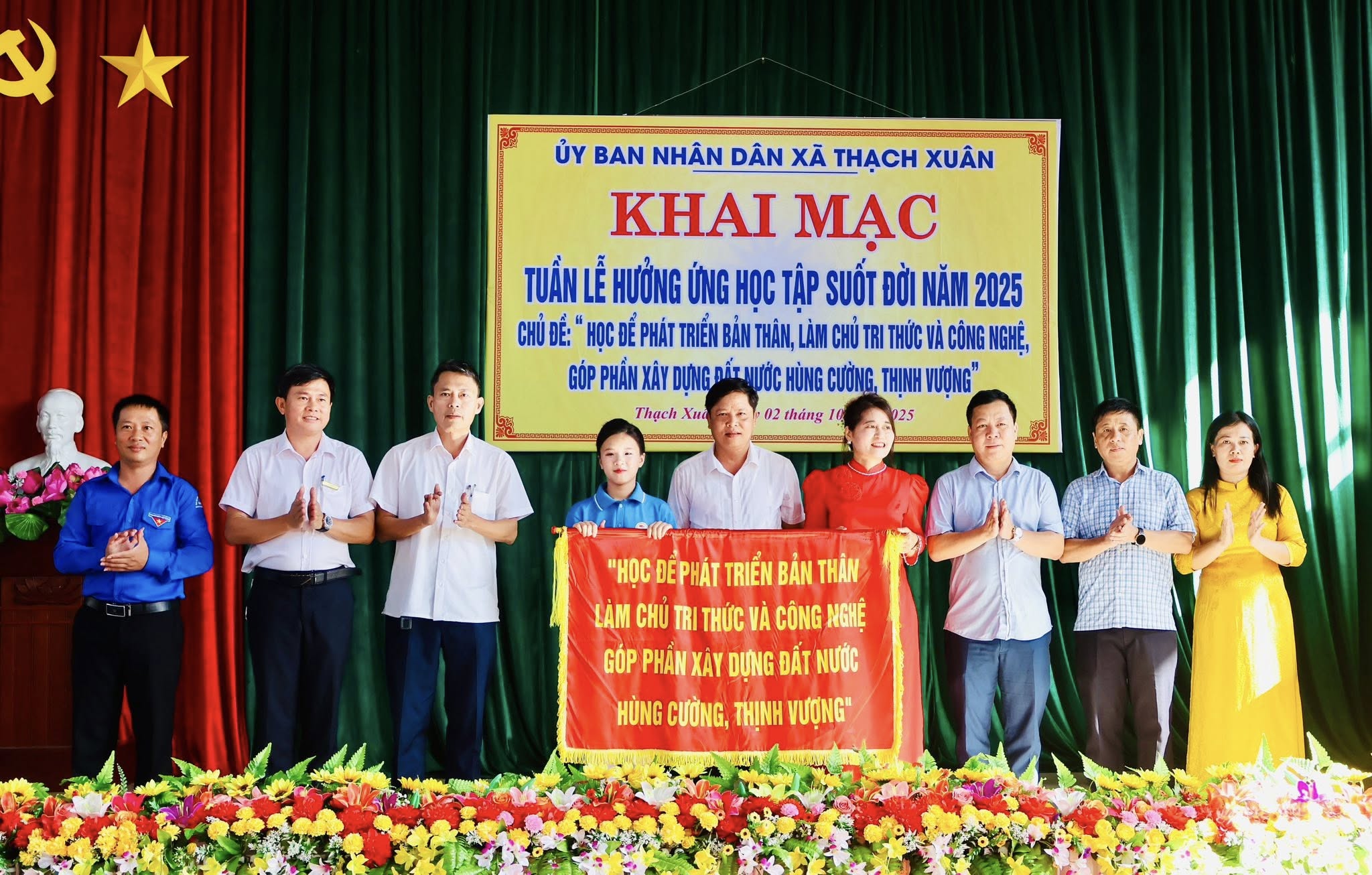 Lan tỏa phong trào học tập từ chương trình hưởng ứng tuần lễ học tập suốt đời tại Thạch Xuân